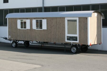 Bauwagen, Freizeitbauwagen 8,0 m 25 km/h